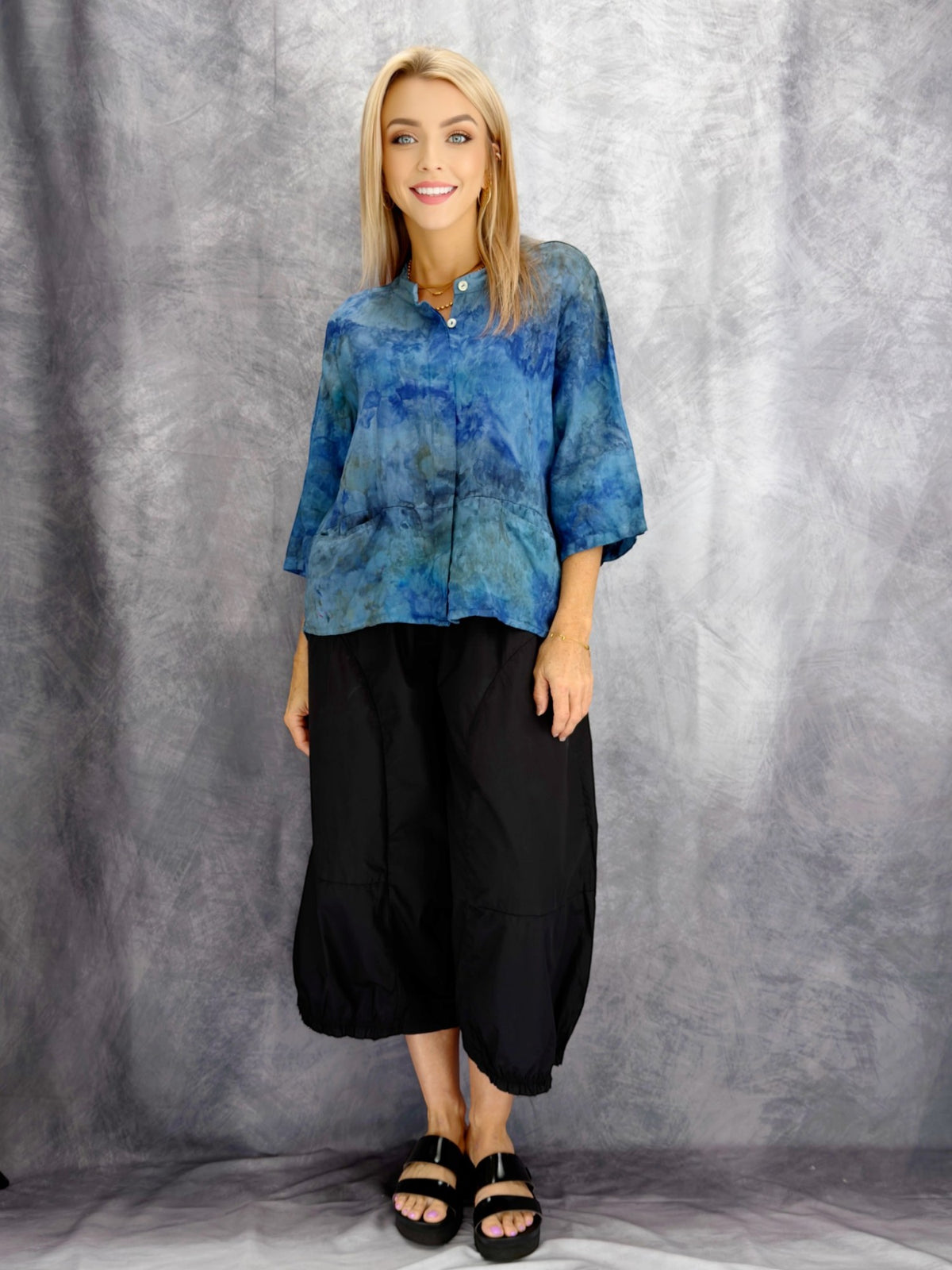 Narenee Designs – Ocean Mist Linen Top