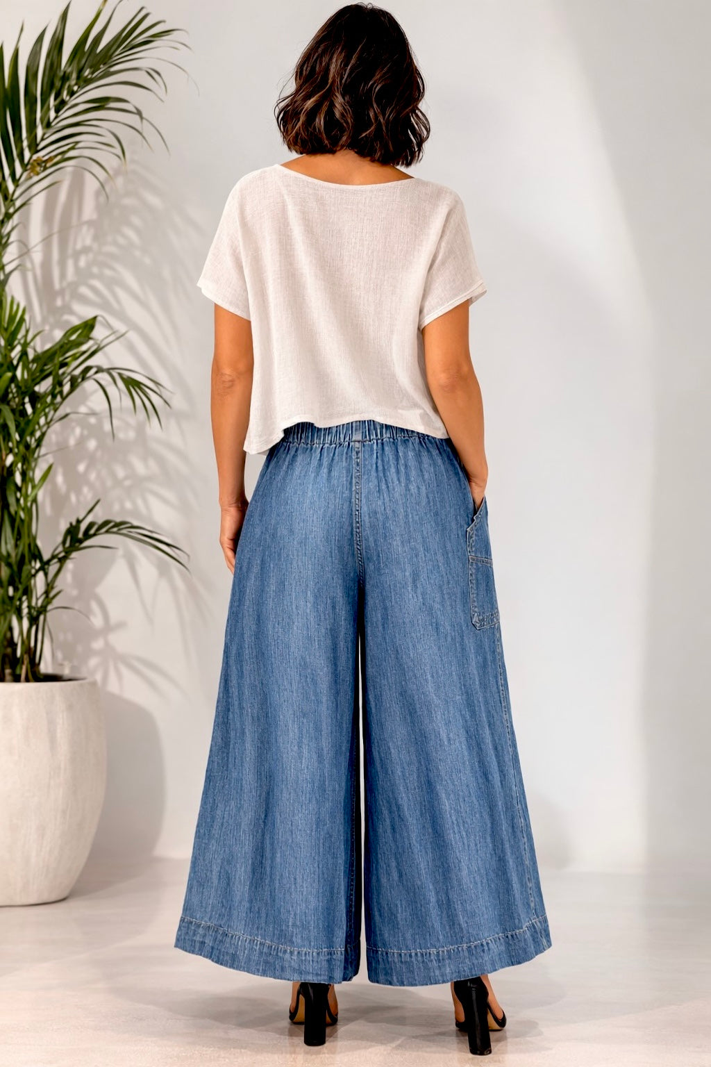 Wearable Art Shop - Pin-Tuck Chambray Cropped Pants