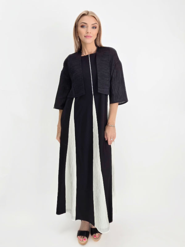 Ozai N Ku- Pleated Crop Cardigan/ Black