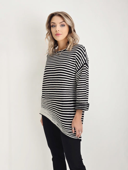 Ozai N KU- Asymmetrical Stripe Sweater