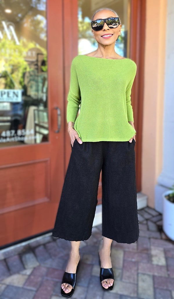 BlueBerry- Embroiled Linen Trouser/Black