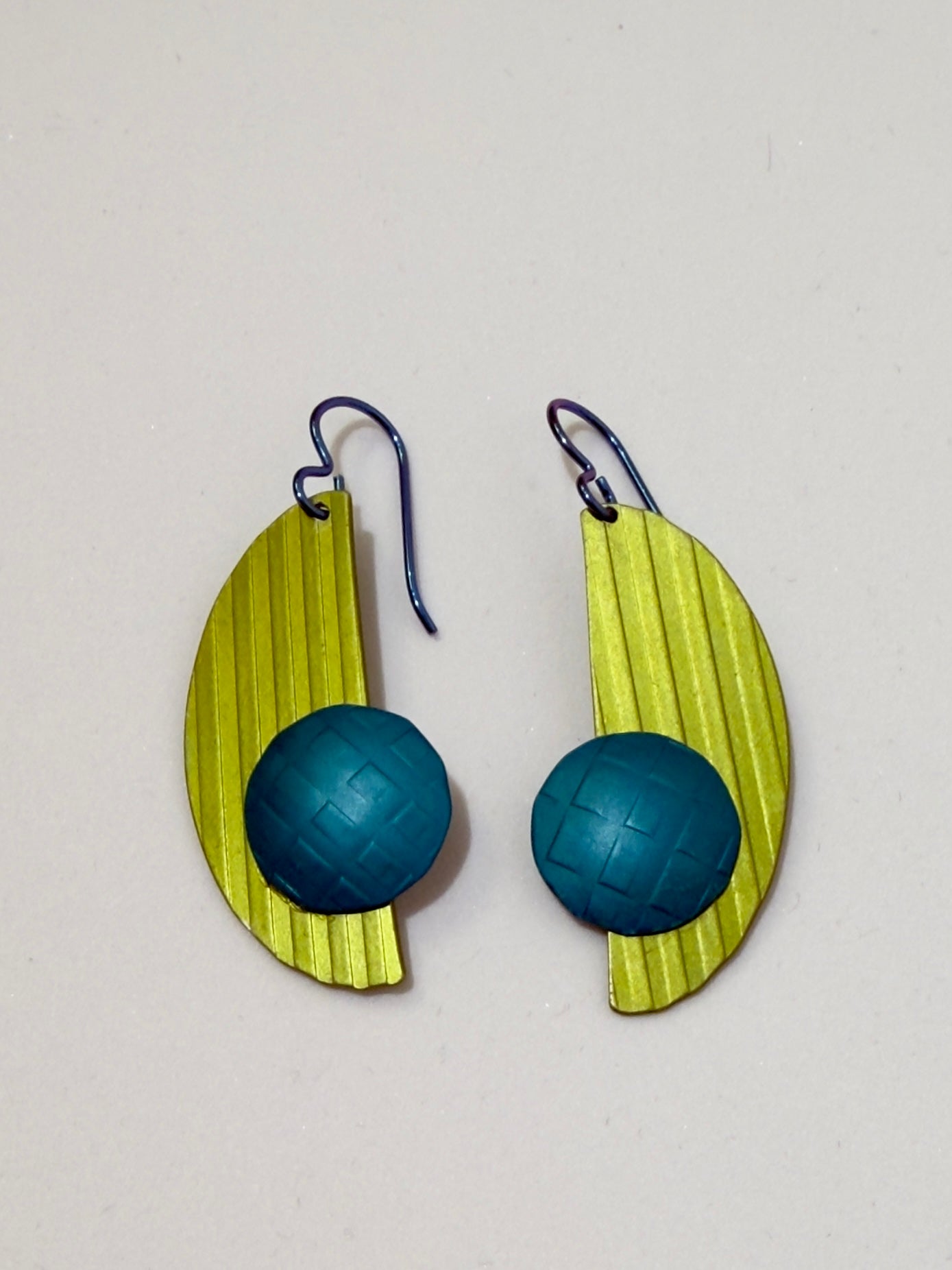 Q3 Art Inc. - Chandra Earrings/ Turquoise/Lime/Teal Niobium