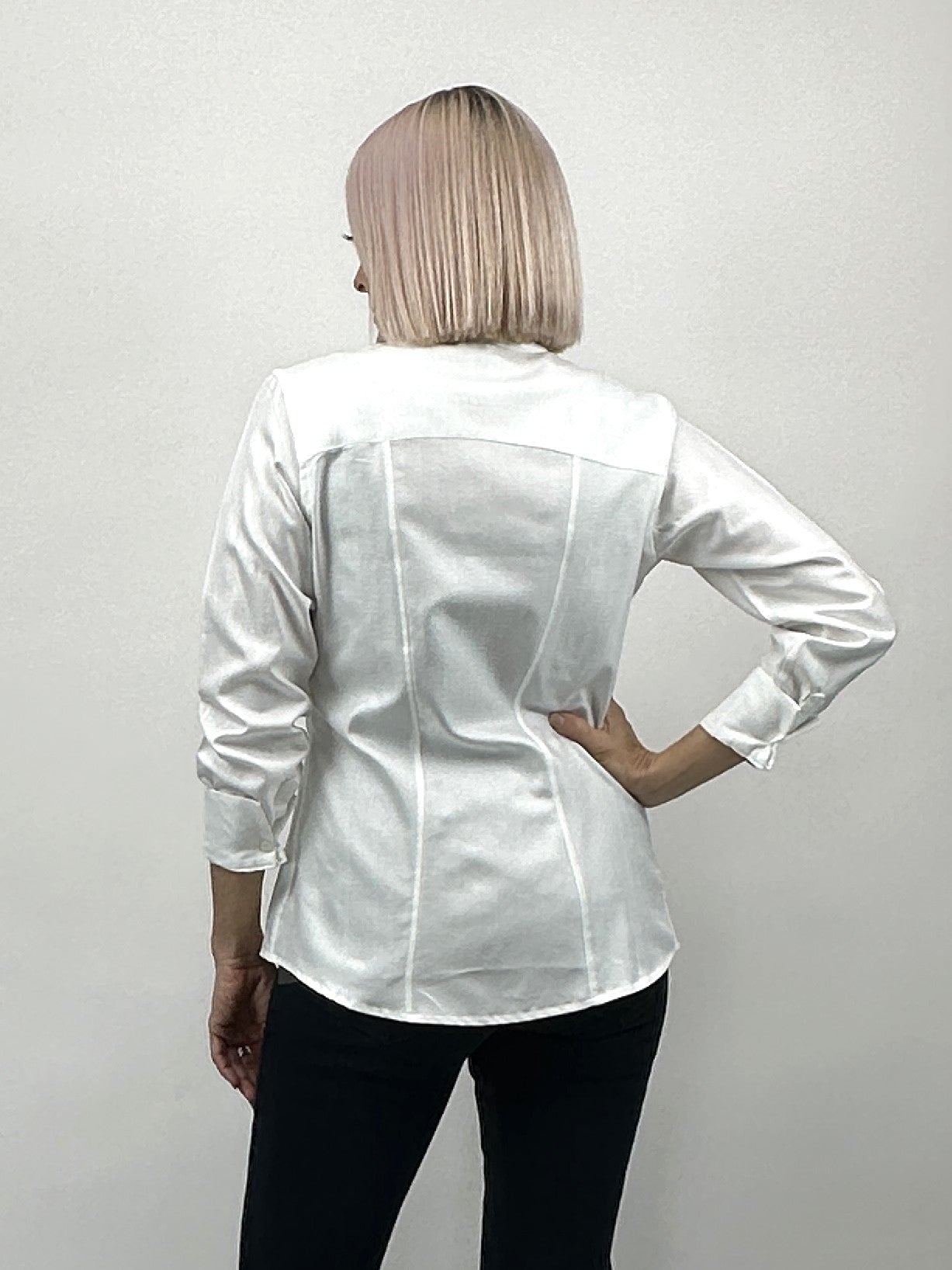 Jill McGowan- Kacey Shirt/ White Cotton Herringbone