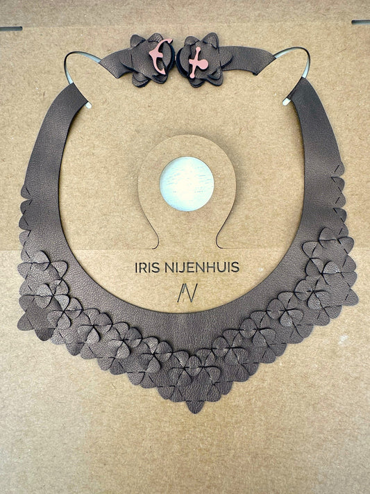 Iris Nijenhuis - The Basic Necklace/Titanium