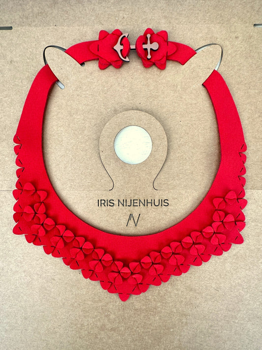 Iris Nijenhuis - The Basic Necklace/Red
