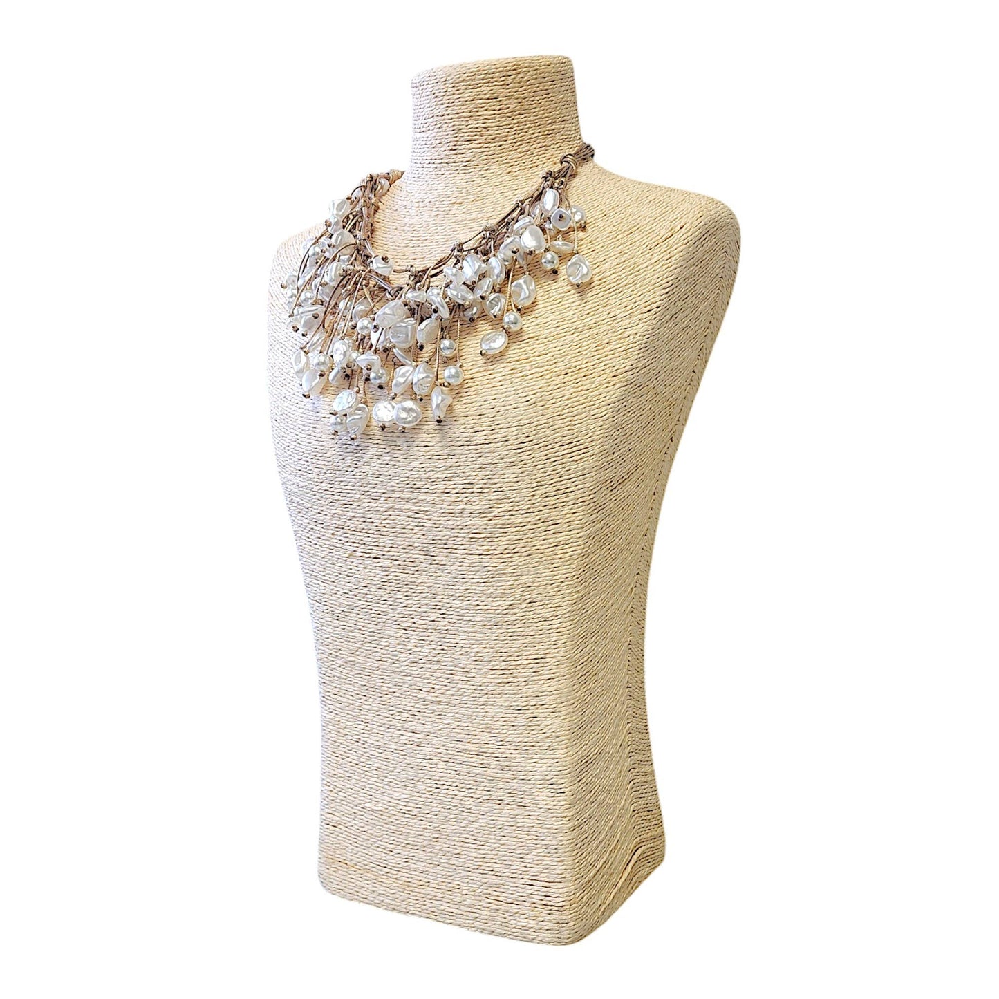Bijoux Envie Jewelry - Pearl Necklace