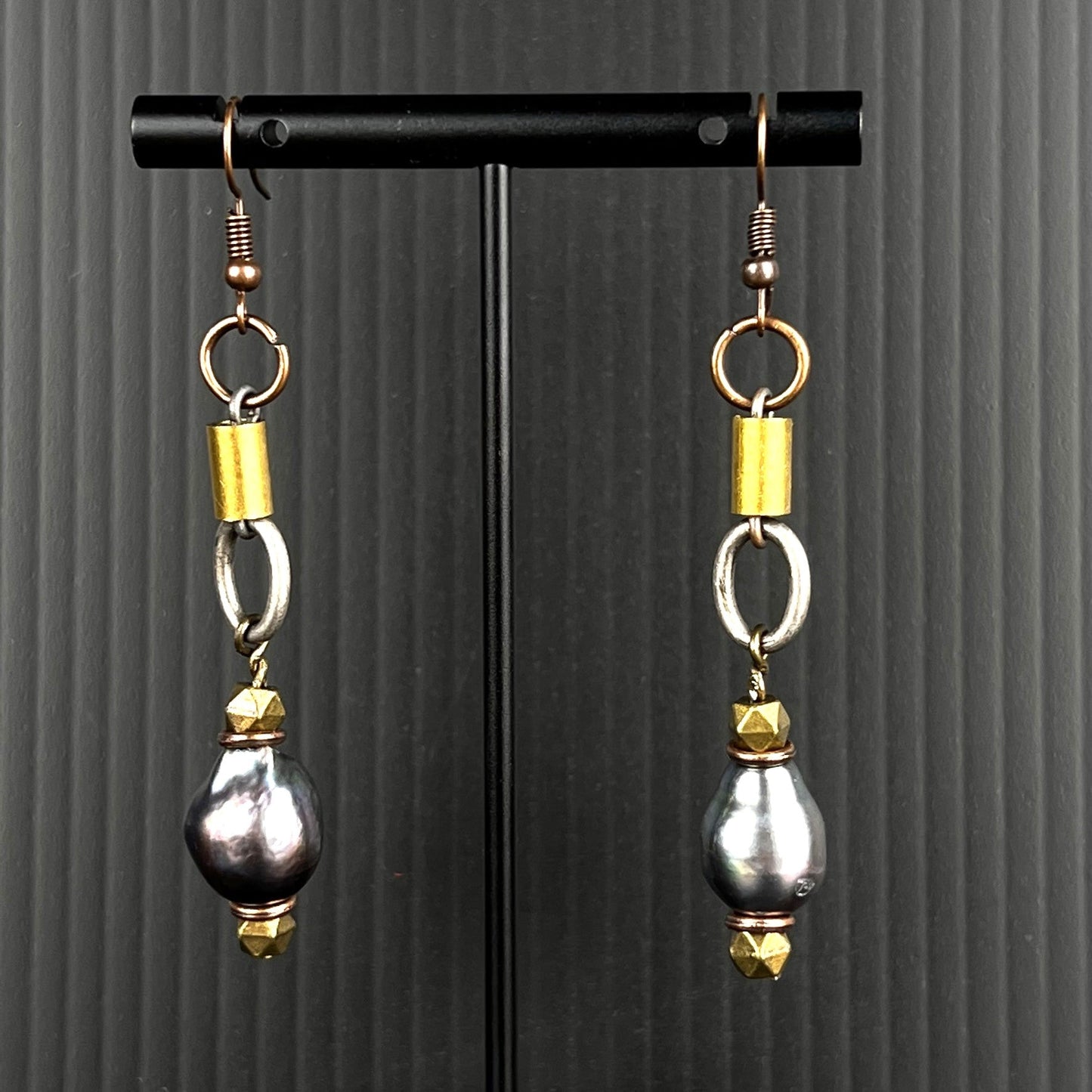 NSerena Jewelry-Peacock Pearl Earrings