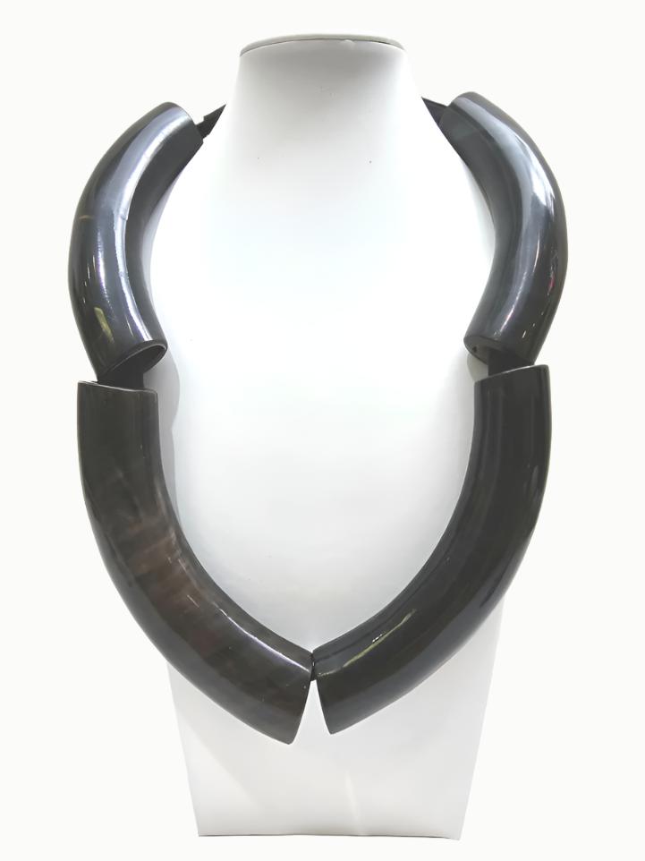 Cath-s-  Horn Necklace