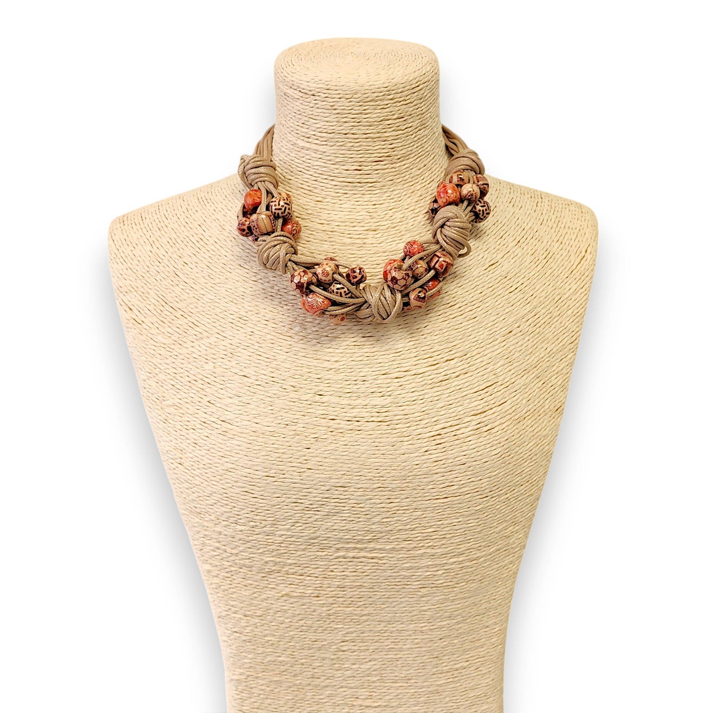 Bijoux Envie Jewelry - Short Beaded Chunky Knot Necklace