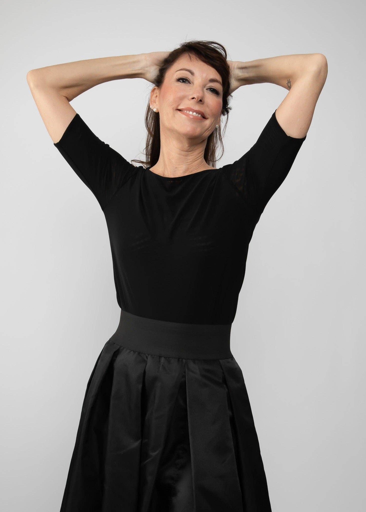 AMB Designs - Florence Solid Double Sheer Short Sleeve Top