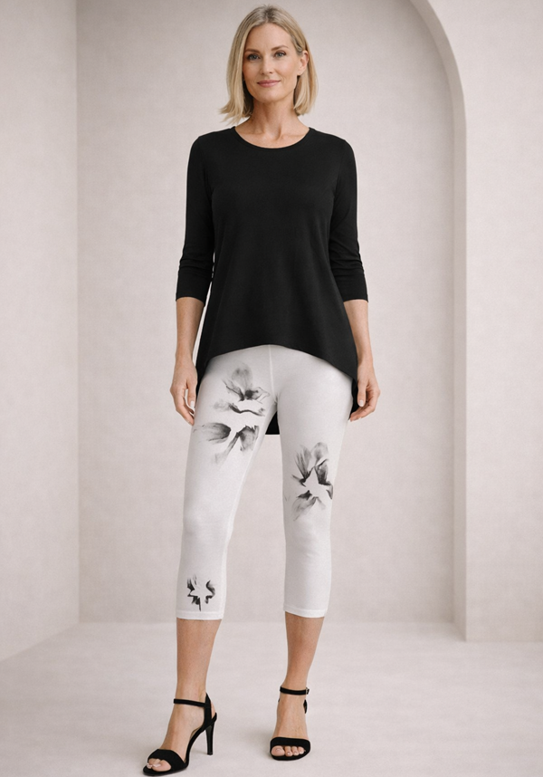 Narenee Designs- Hand-Painted Capri Leggings