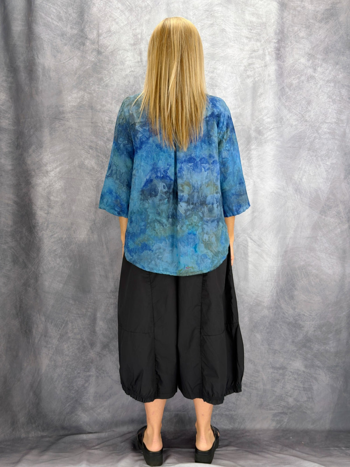 Narenee Designs – Ocean Mist Linen Top