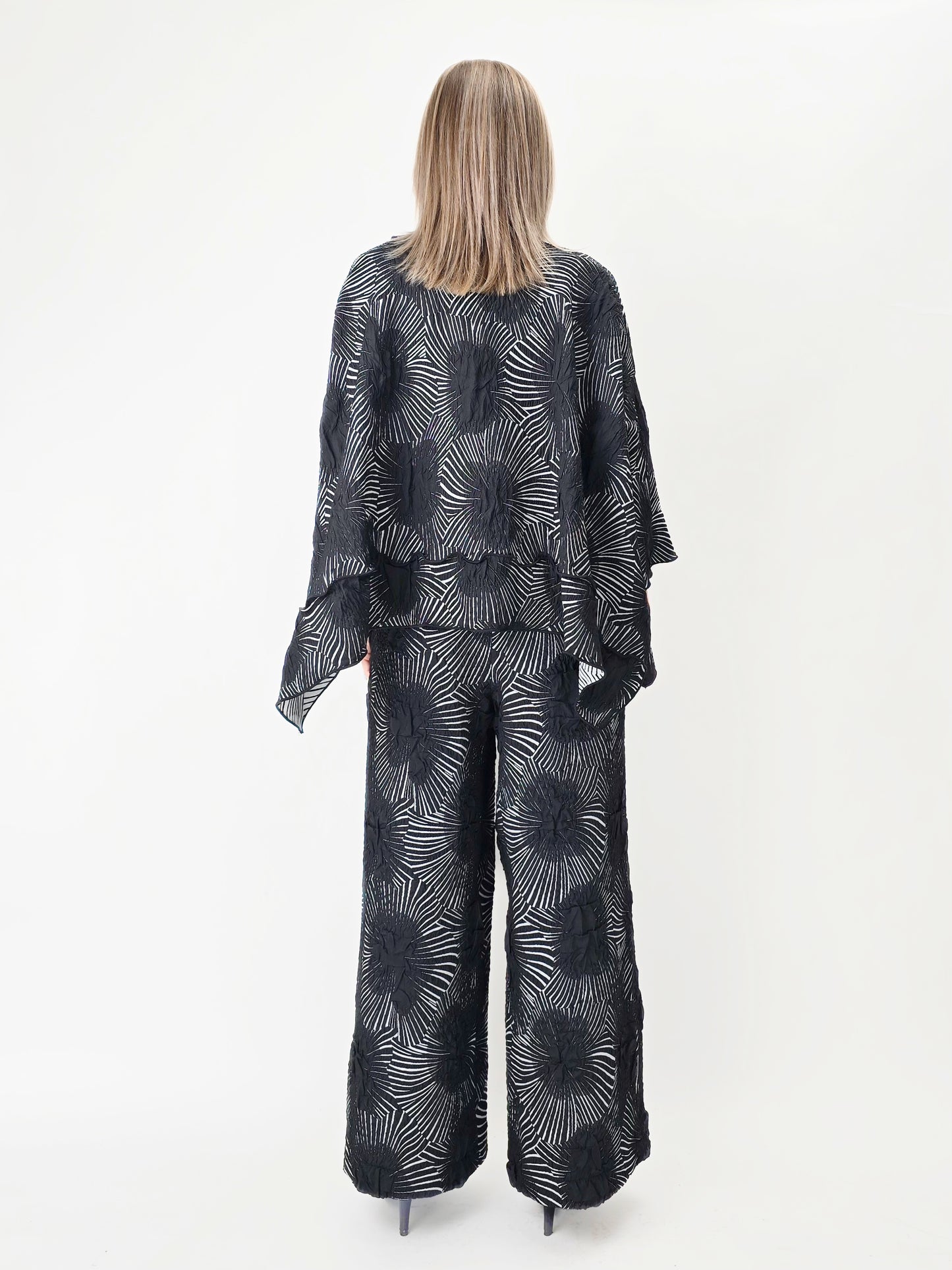 Heydari- Wide-Leg Textured Pants