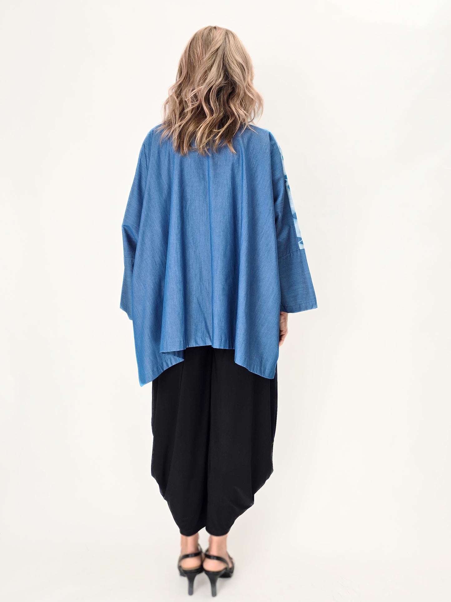 Steve Sells TS- #23- Indigo Crop Kimono
