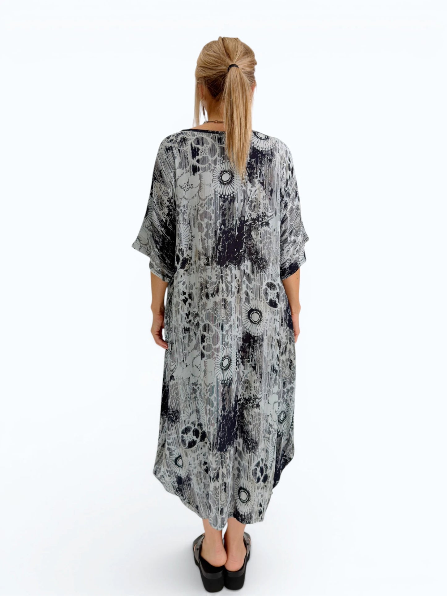 Dress to Kill- Dolman Dress/Grey multi