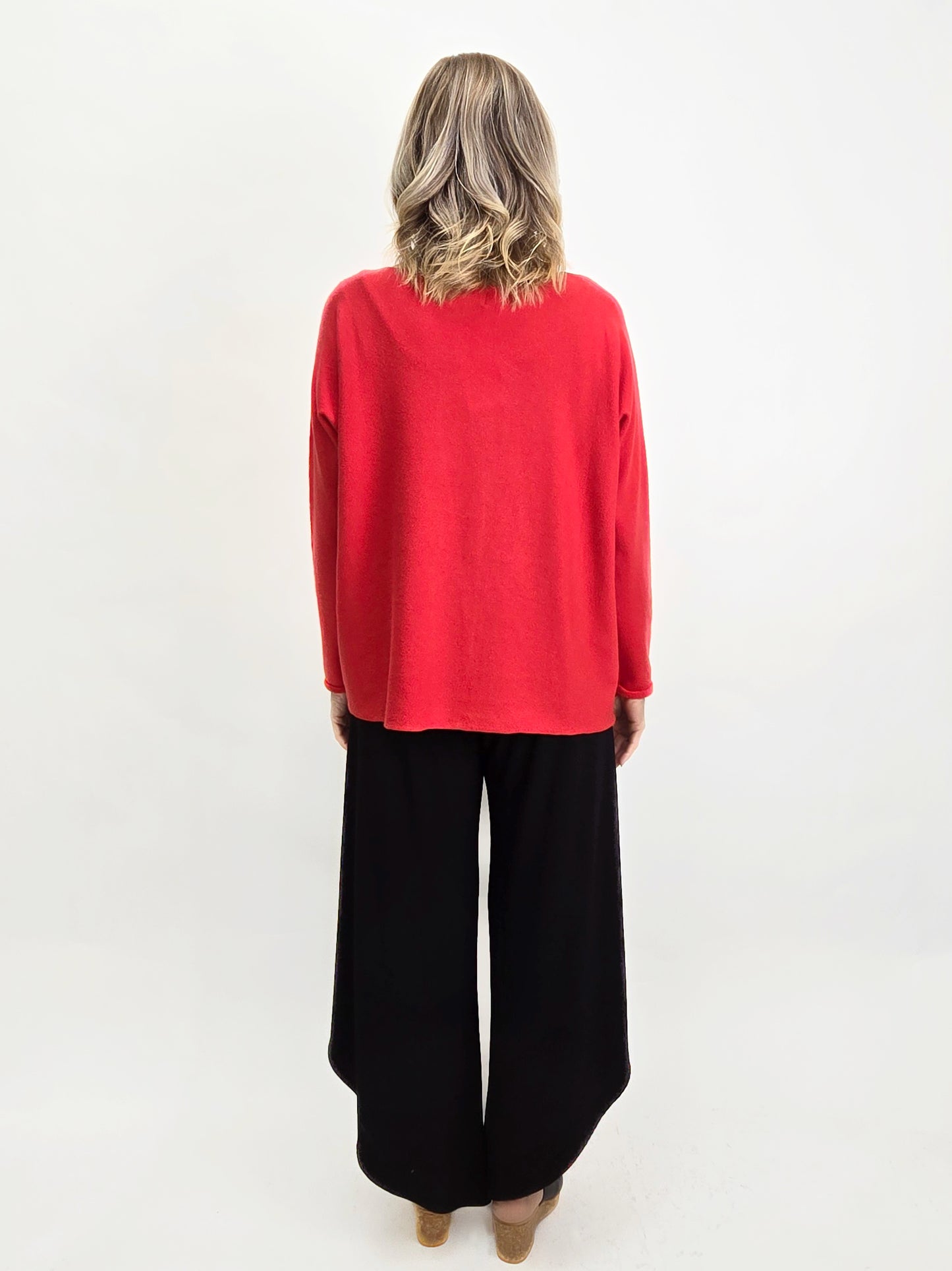 TINA Stephens Italy/Tees By Tina - Laurin Seriously Soft Jewel Neck Sweater (BLS425): 600 Red