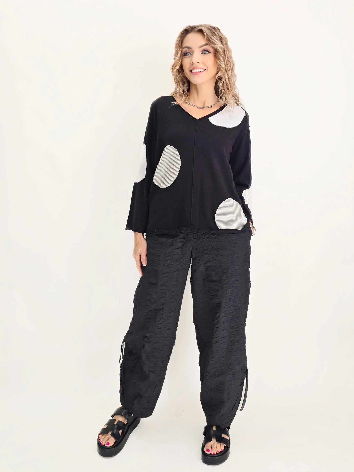 Olivia by Habitat- Full Circle Dot V-Neck