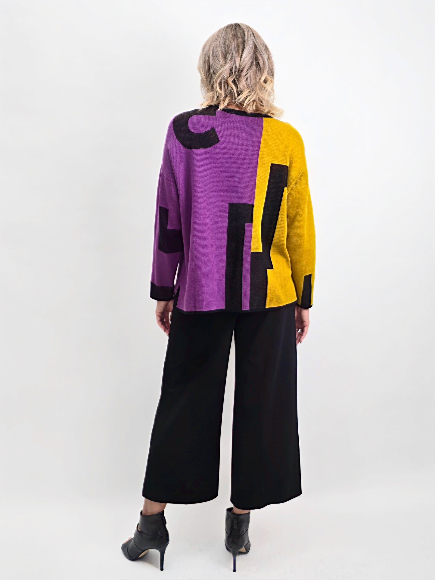 Andrea Geer-Crop Long Sleeves