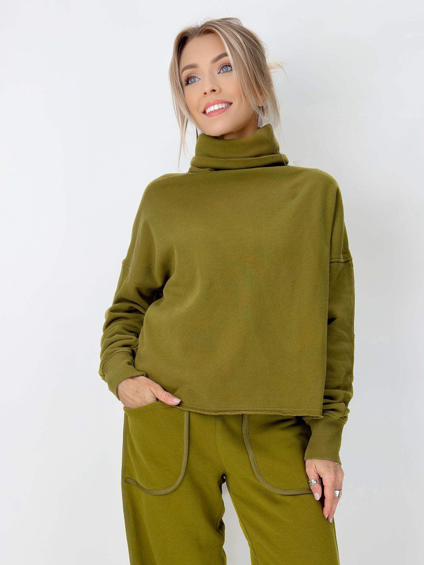 Mono B - Lounge Layer L/S Turtleneck
