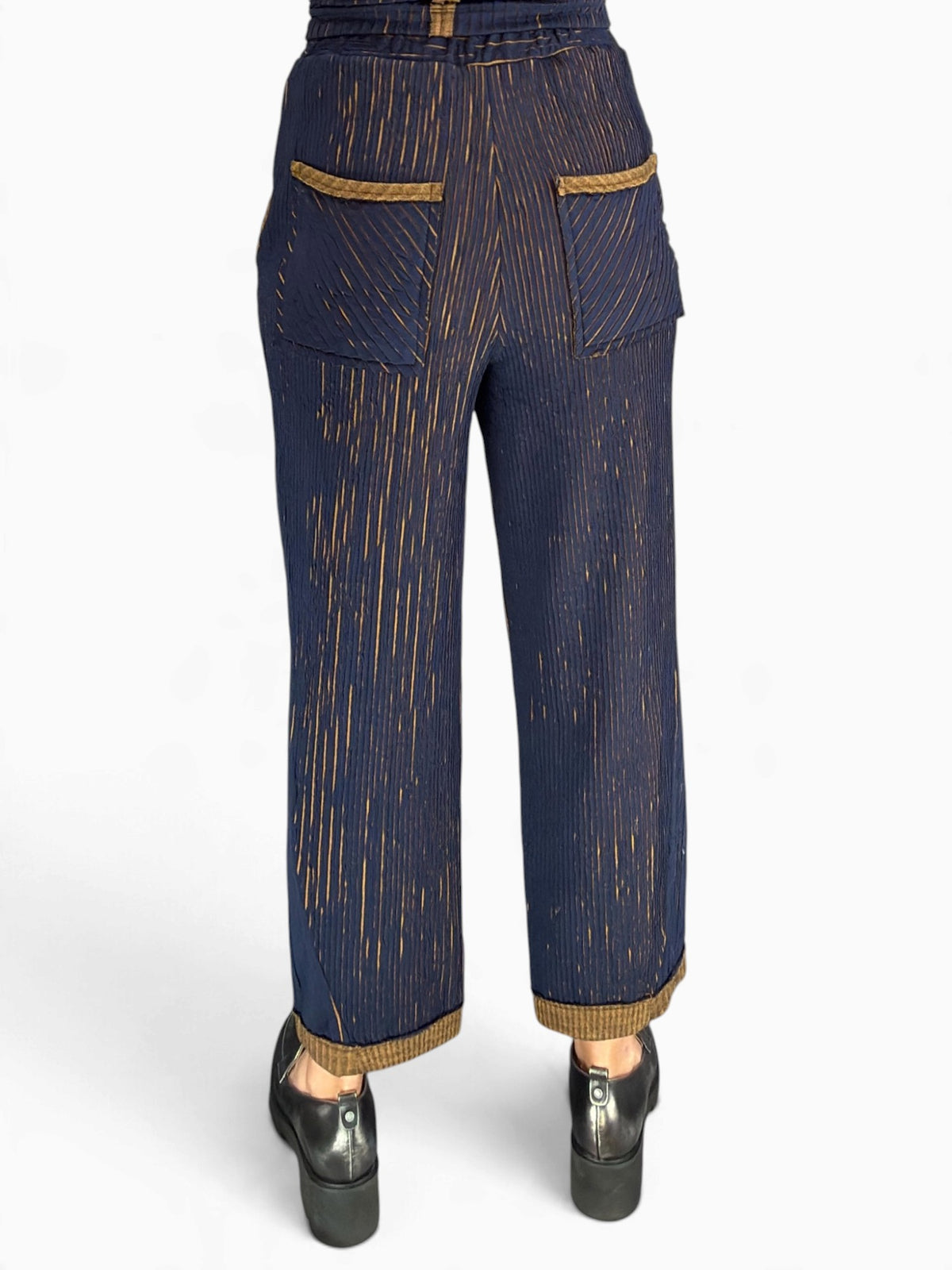 Ozai N Ku – Textured Pinstripe Knit Pants