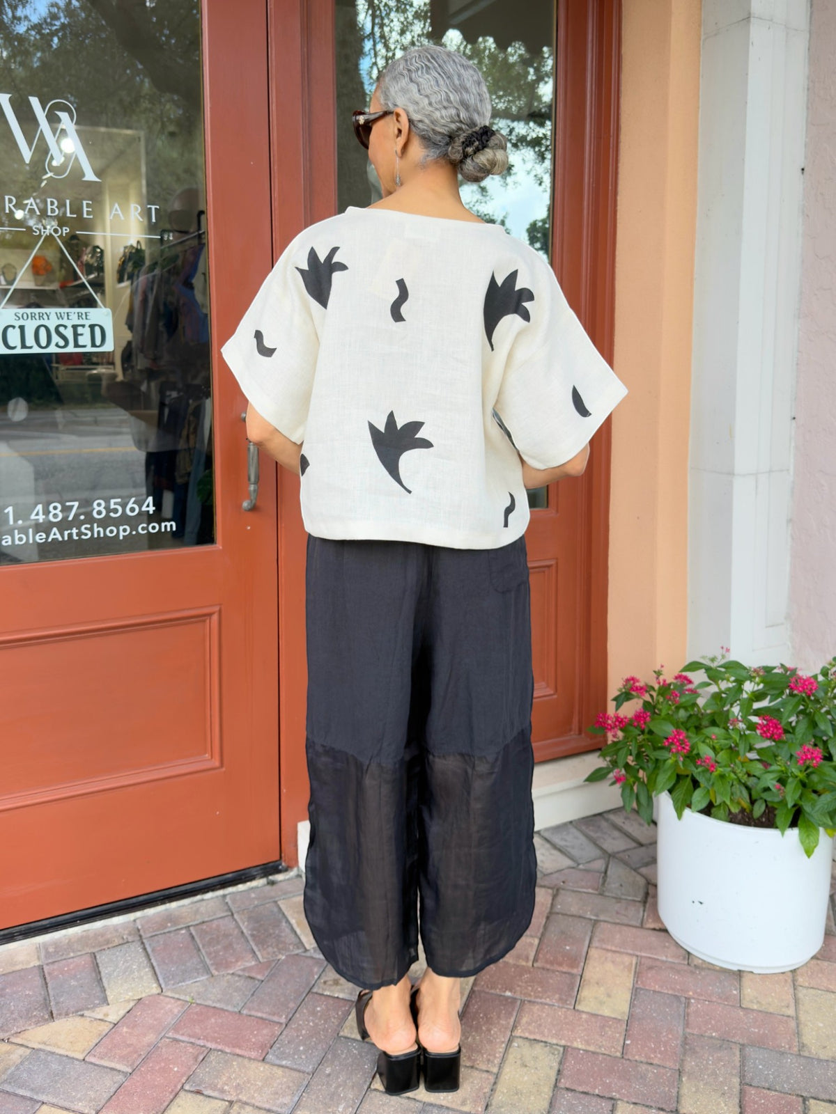 Earth & Loom- Black Linen Pants