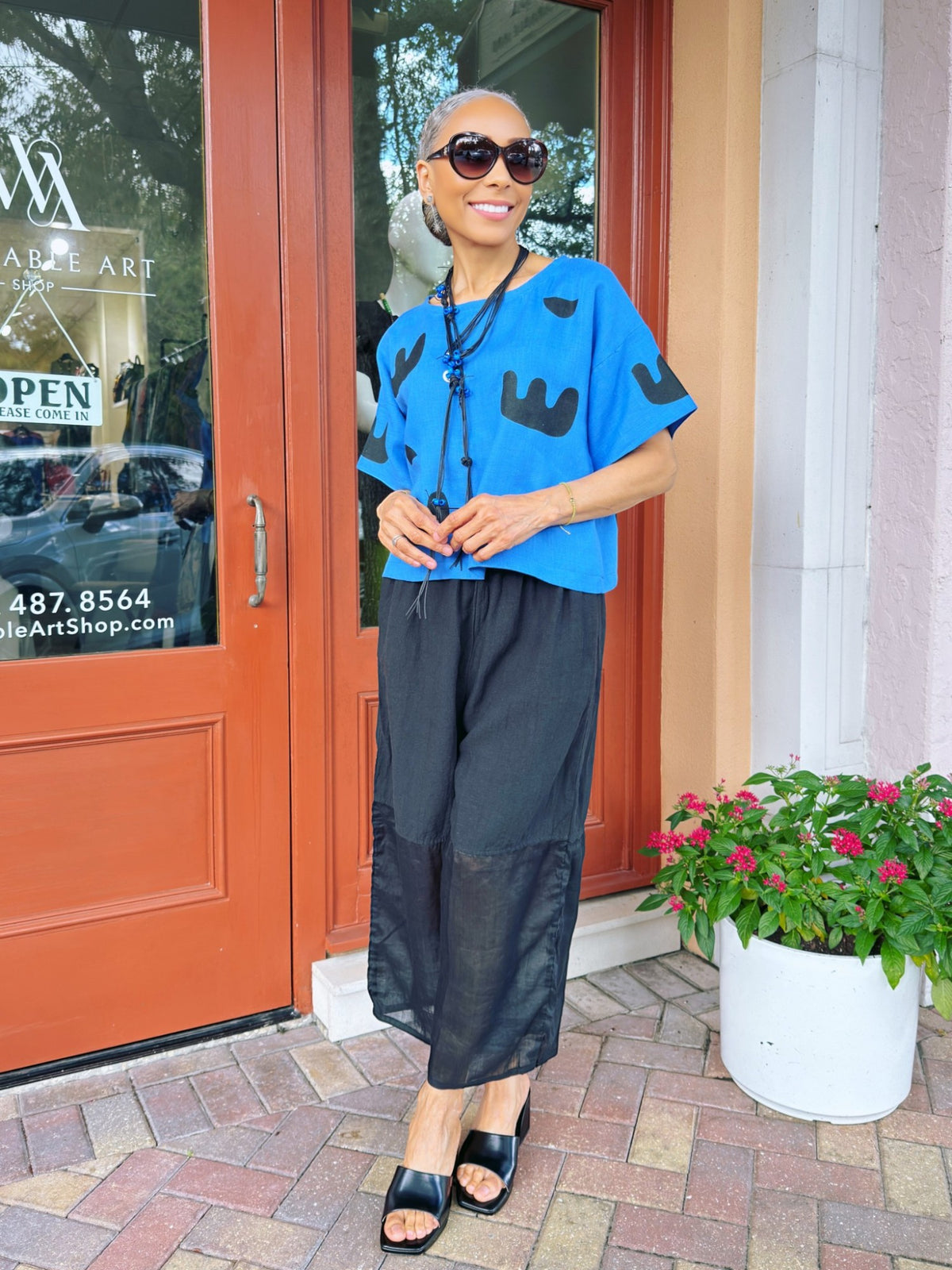 Earth & Loom- Black Linen Pants