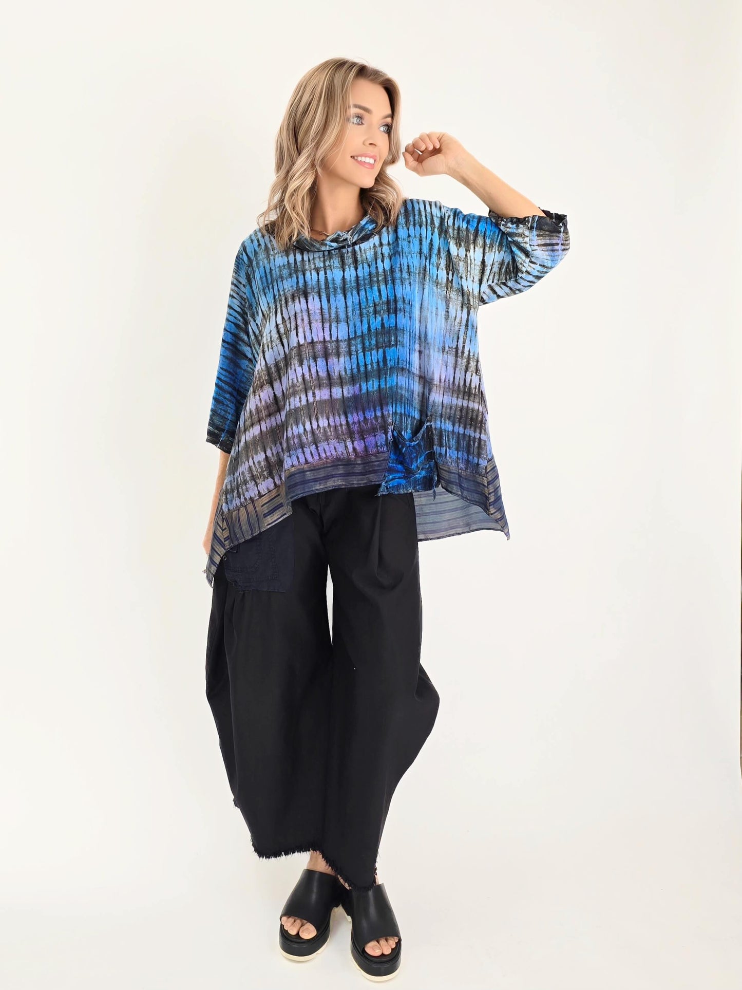 Tatiana Palnitska- JF1/ Ripples in the Ocean Top