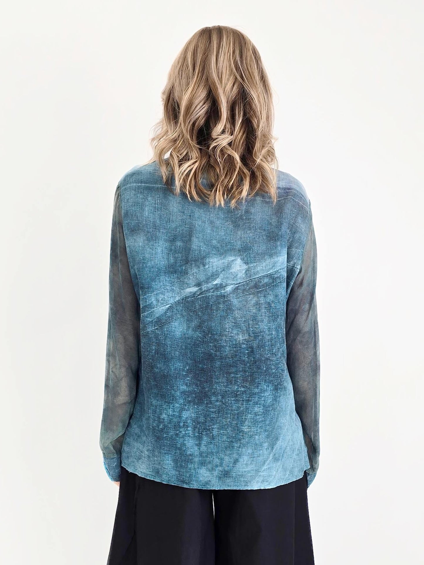 Tatiana Palnitska- JF7/ Happily Distressed Top