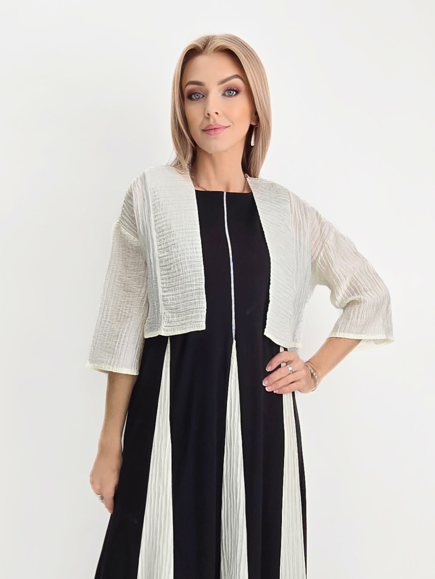 Ozai N Ku- Pleated Crop Cardigan