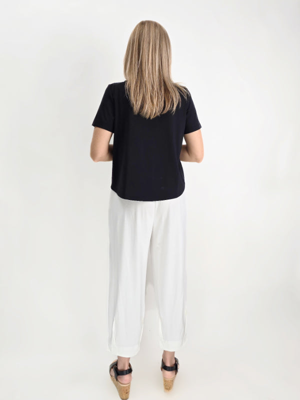 Ozai N Ku- Ivory Pull-on Pants
