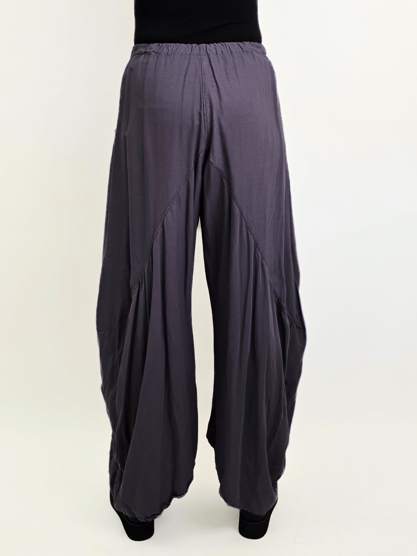 Tatiana Palnitska- Gray Purplish Detailed Baggy Pants