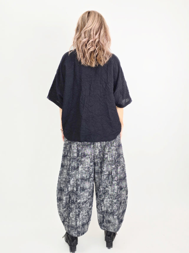 Dress to Kill/ HI-Lo Crop Top/ Black Crush