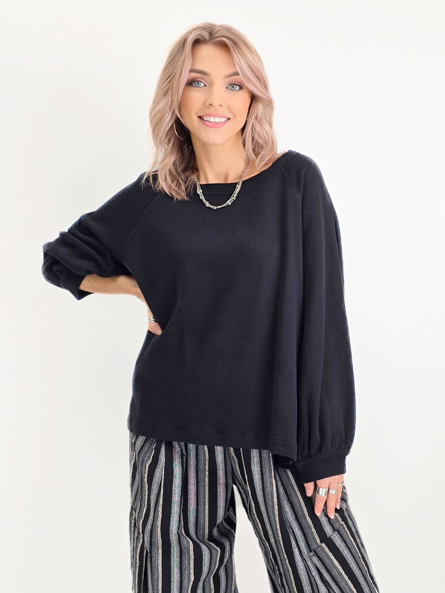 Dress to Kill/ Baseball Pull Top/ Black