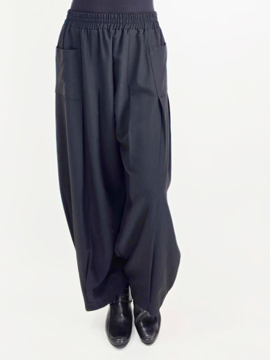 Dress to Kill - 2 Pocket Banded pant/ Black Stripe