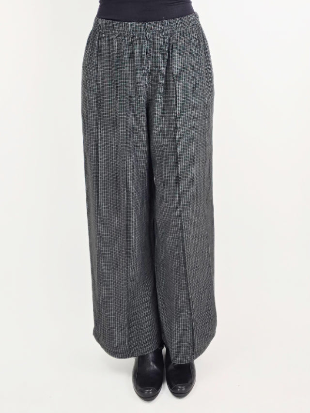 Dress to Kill -Pleated  Pant/ BLK-WHT Check
