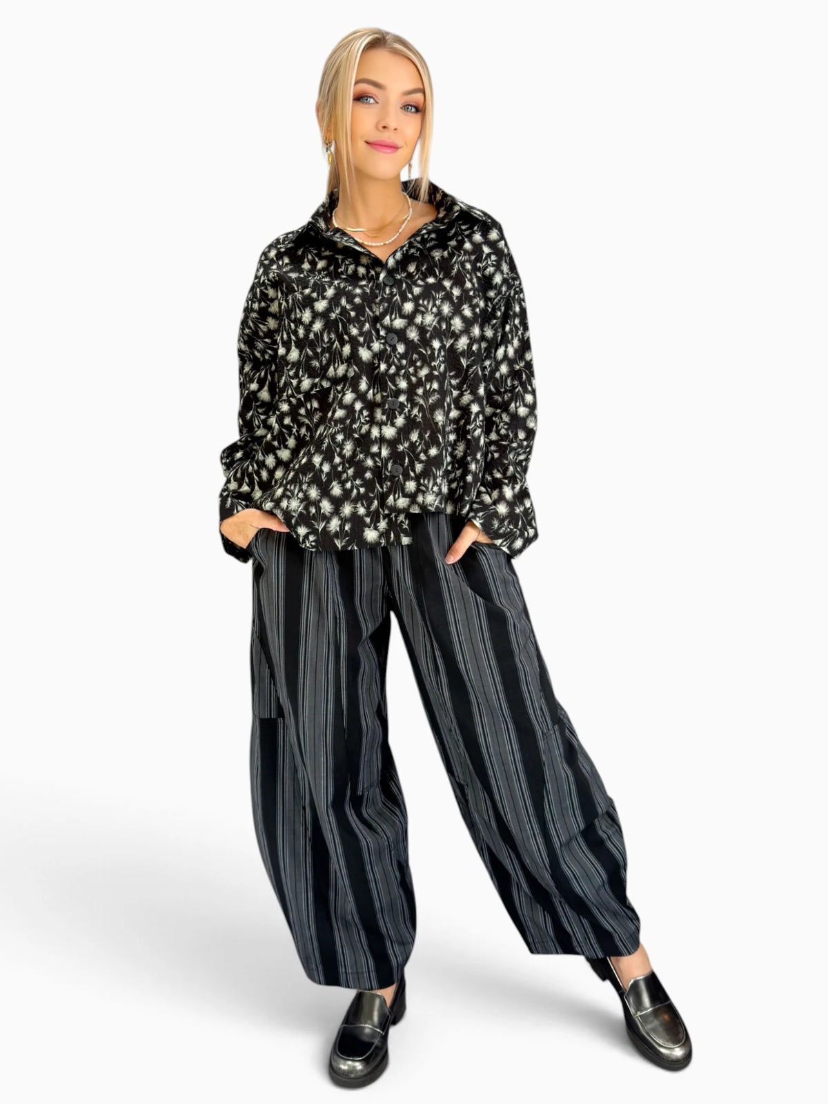 Dress to Kill- Hi-Lo Shirt/ Black White Floral