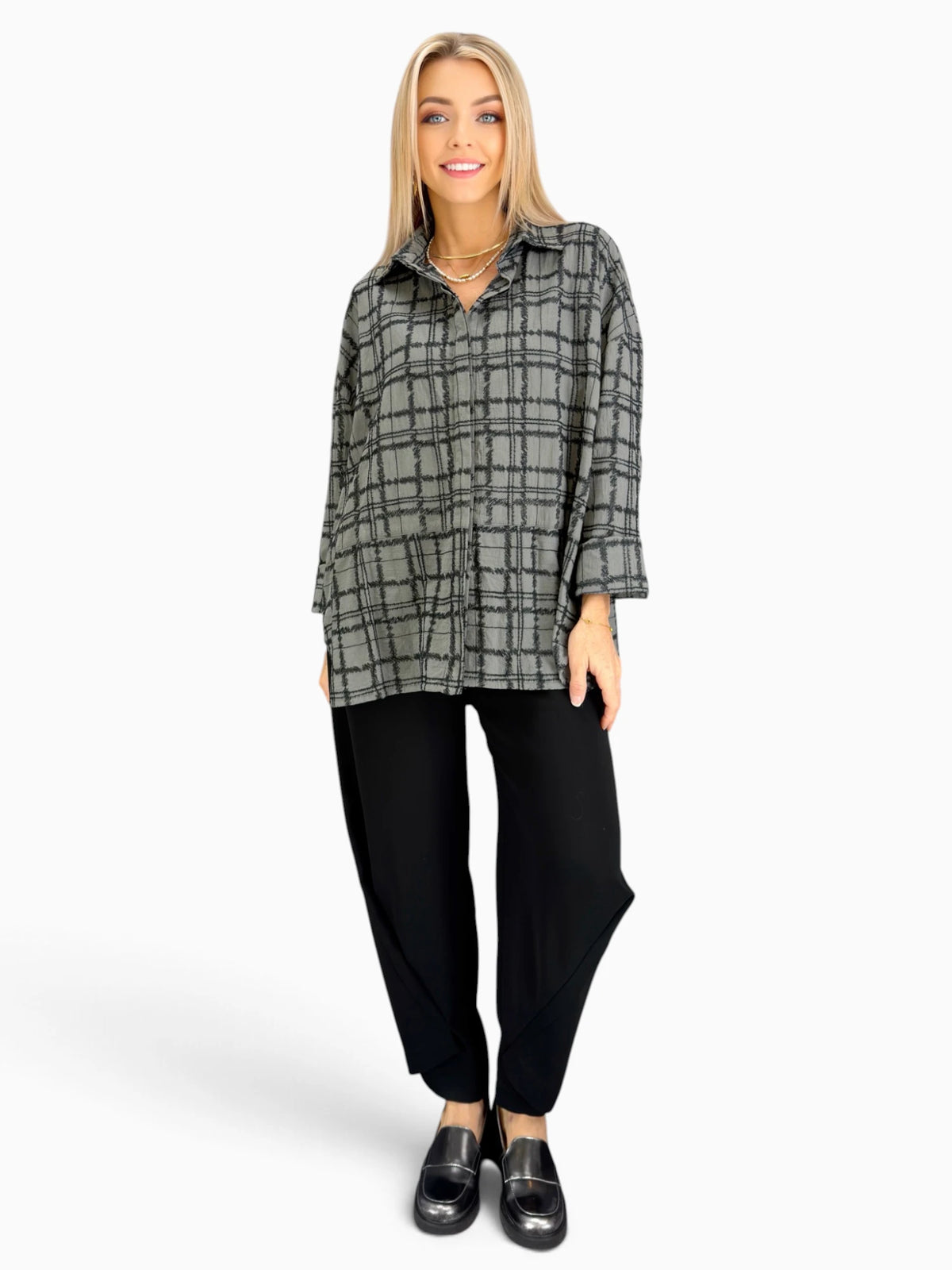 Dress to Kill- Banded Cappy Shirt