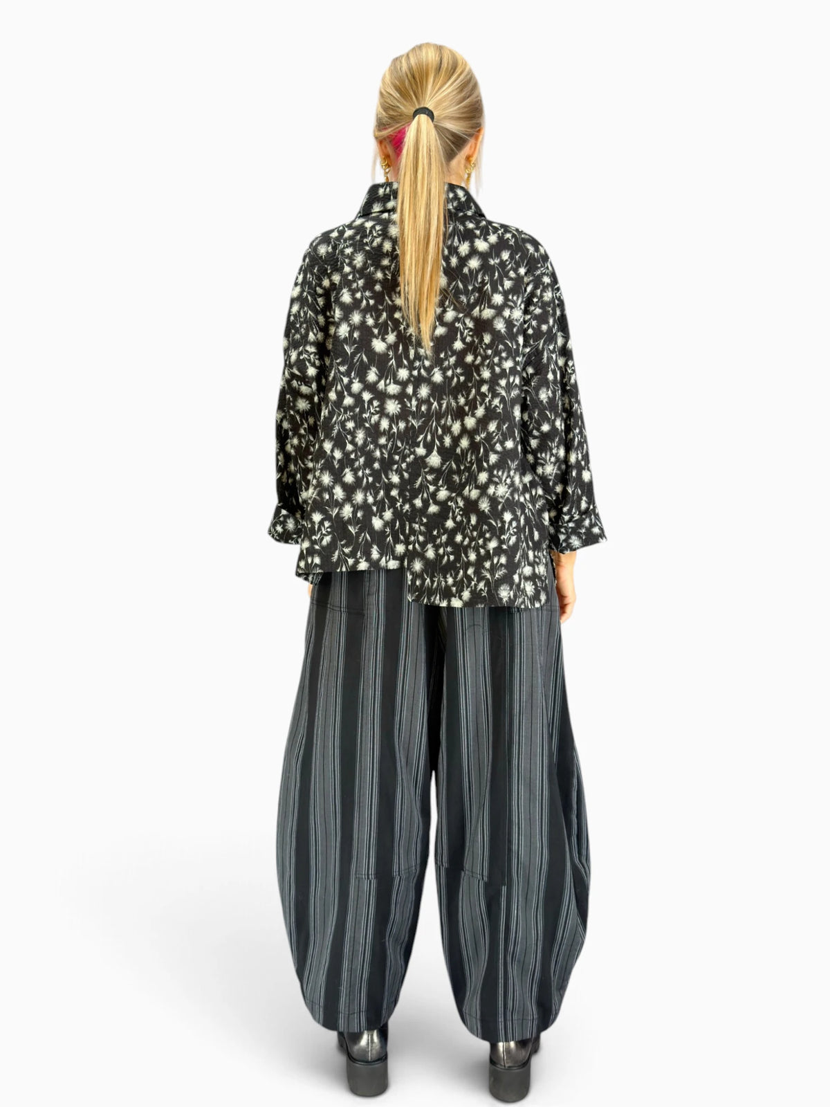 Dress to Kill- Hi-Lo Shirt/ Black White Floral