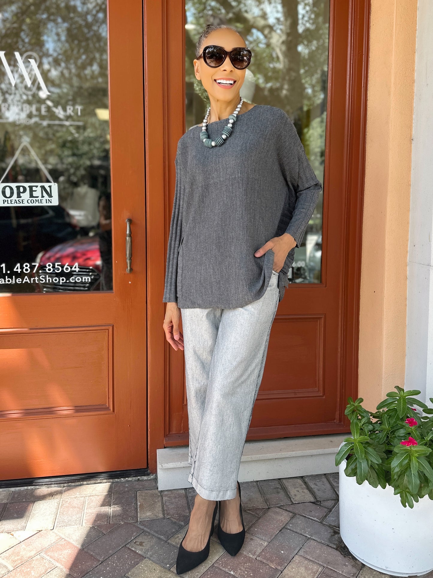 Noen- Ribbed Sleeve Oversize Sweater