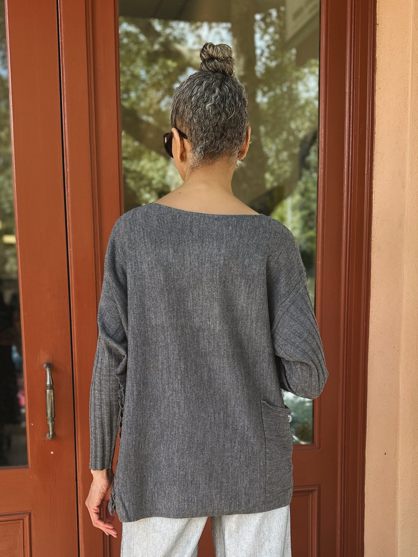 Noen- Ribbed Sleeve Oversize Sweater