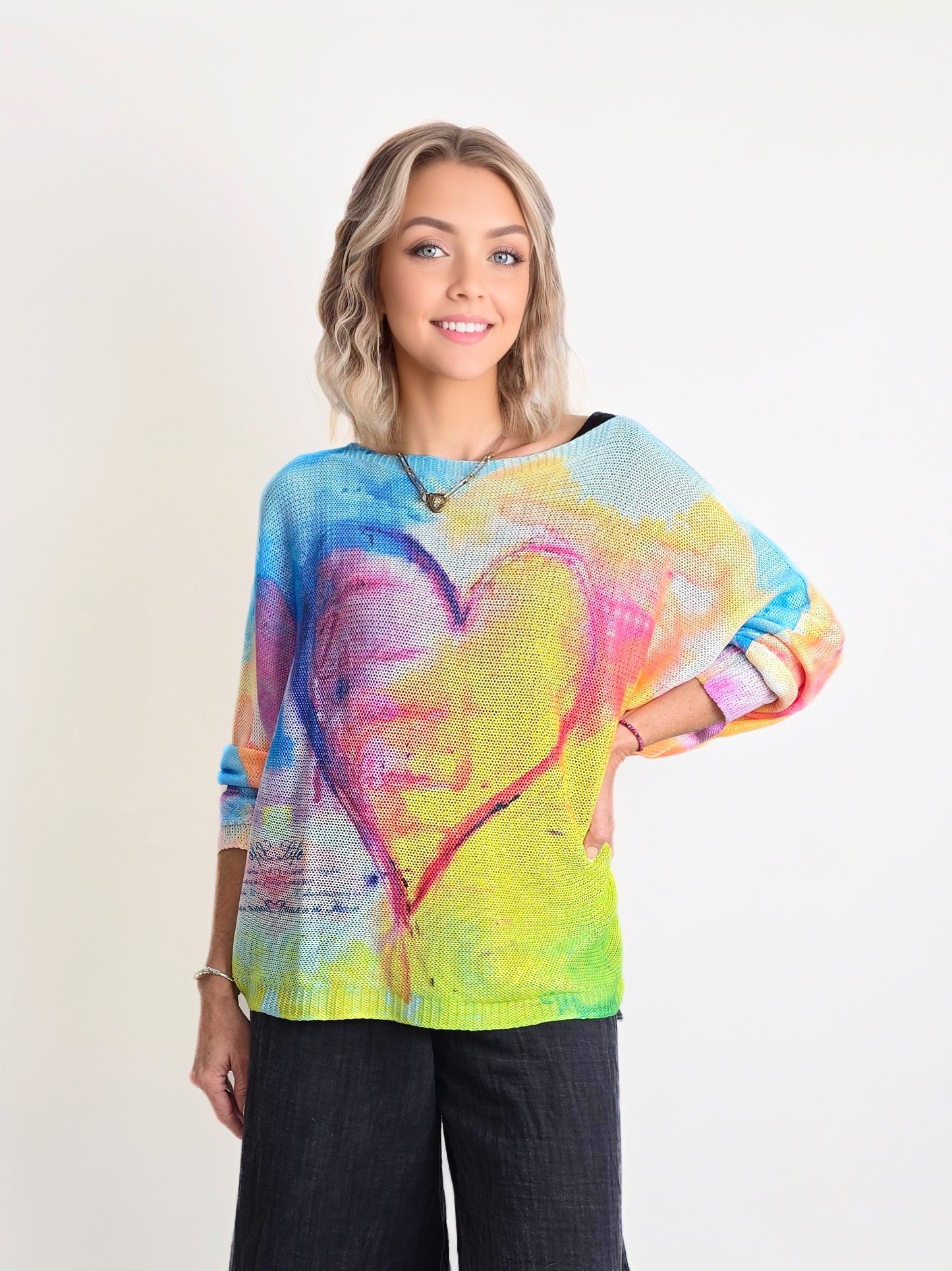 LOOWIE - Heart Printed Sweater