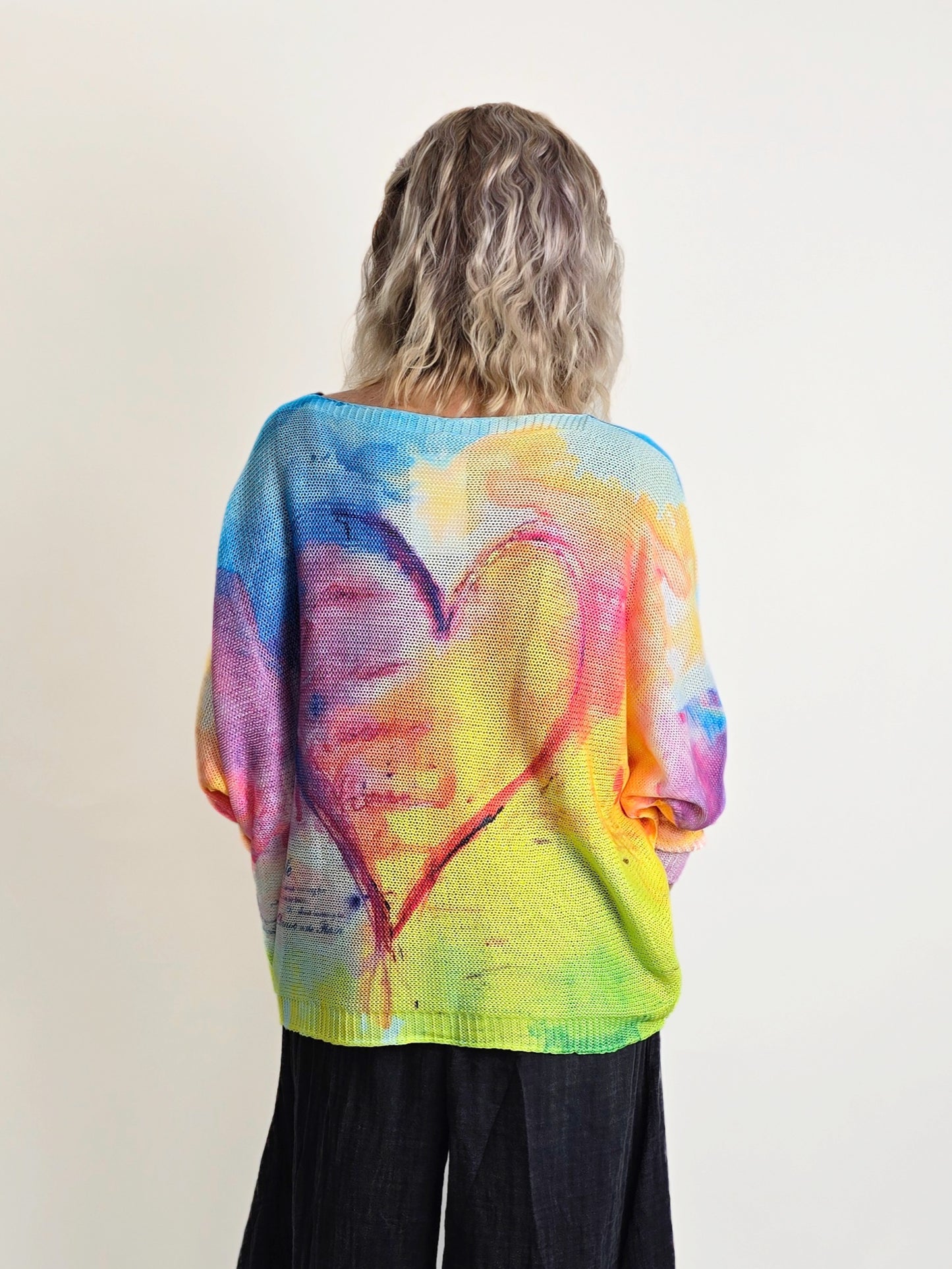 LOOWIE - Heart Printed Sweater