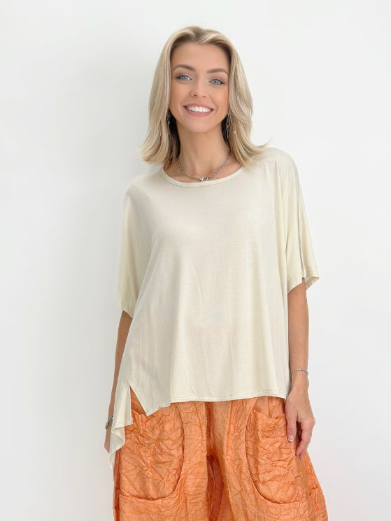 Dress to Kill- Tea Shirt