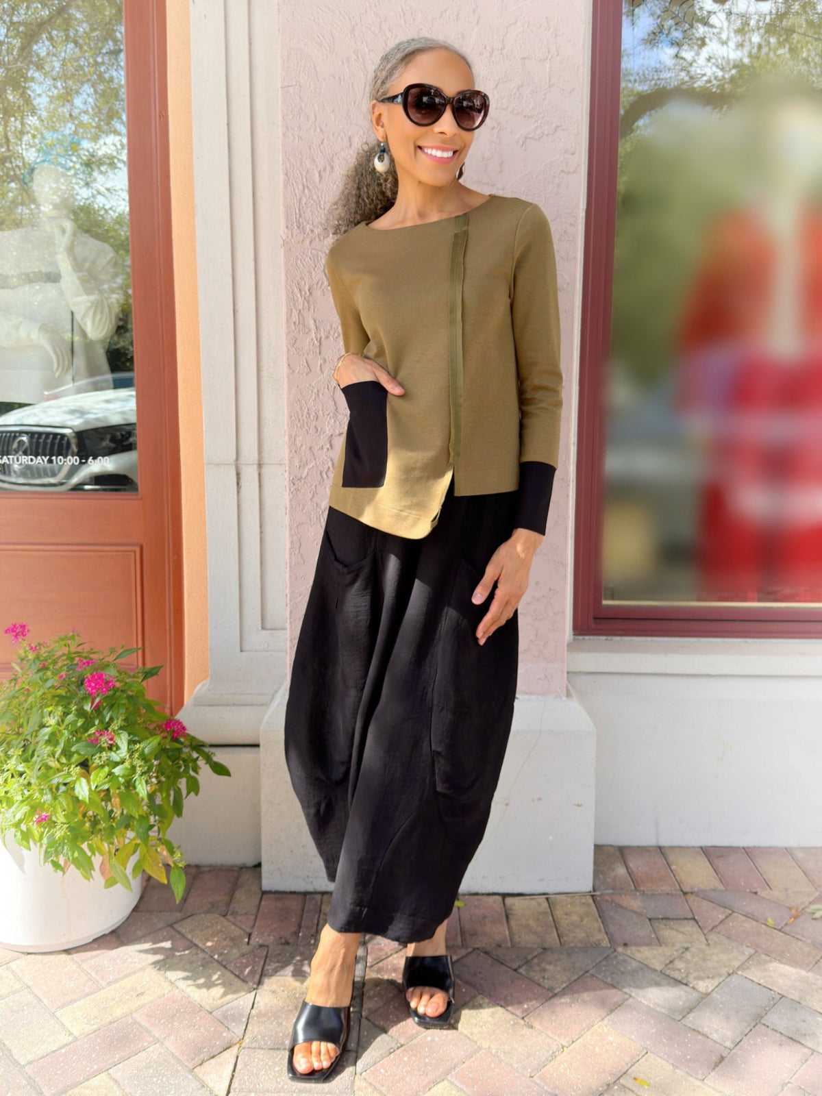 Terra-SJ - Color-Block Asymmetric Hem Top/Olive
