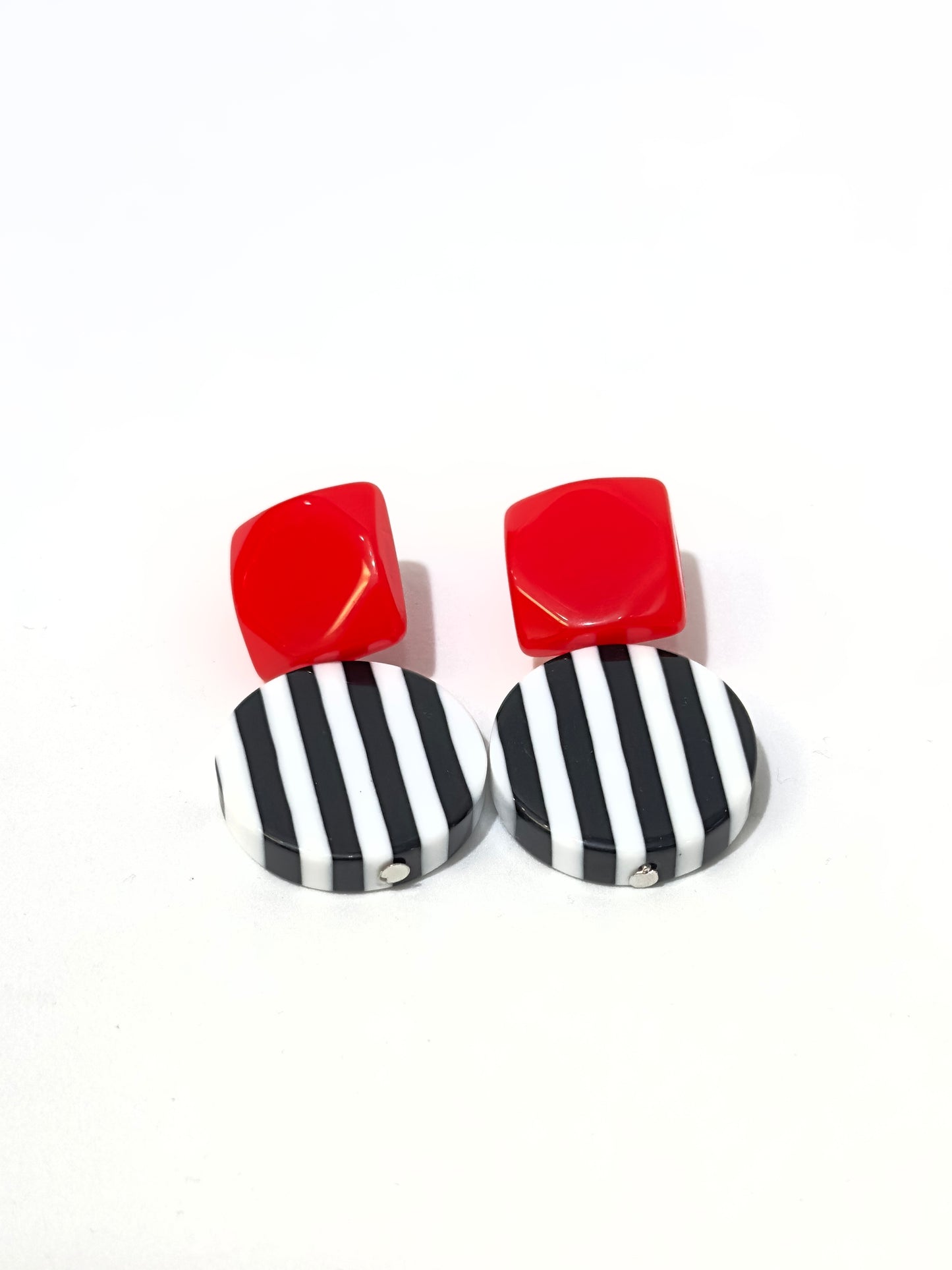 Mia Collection- Pop Earrings