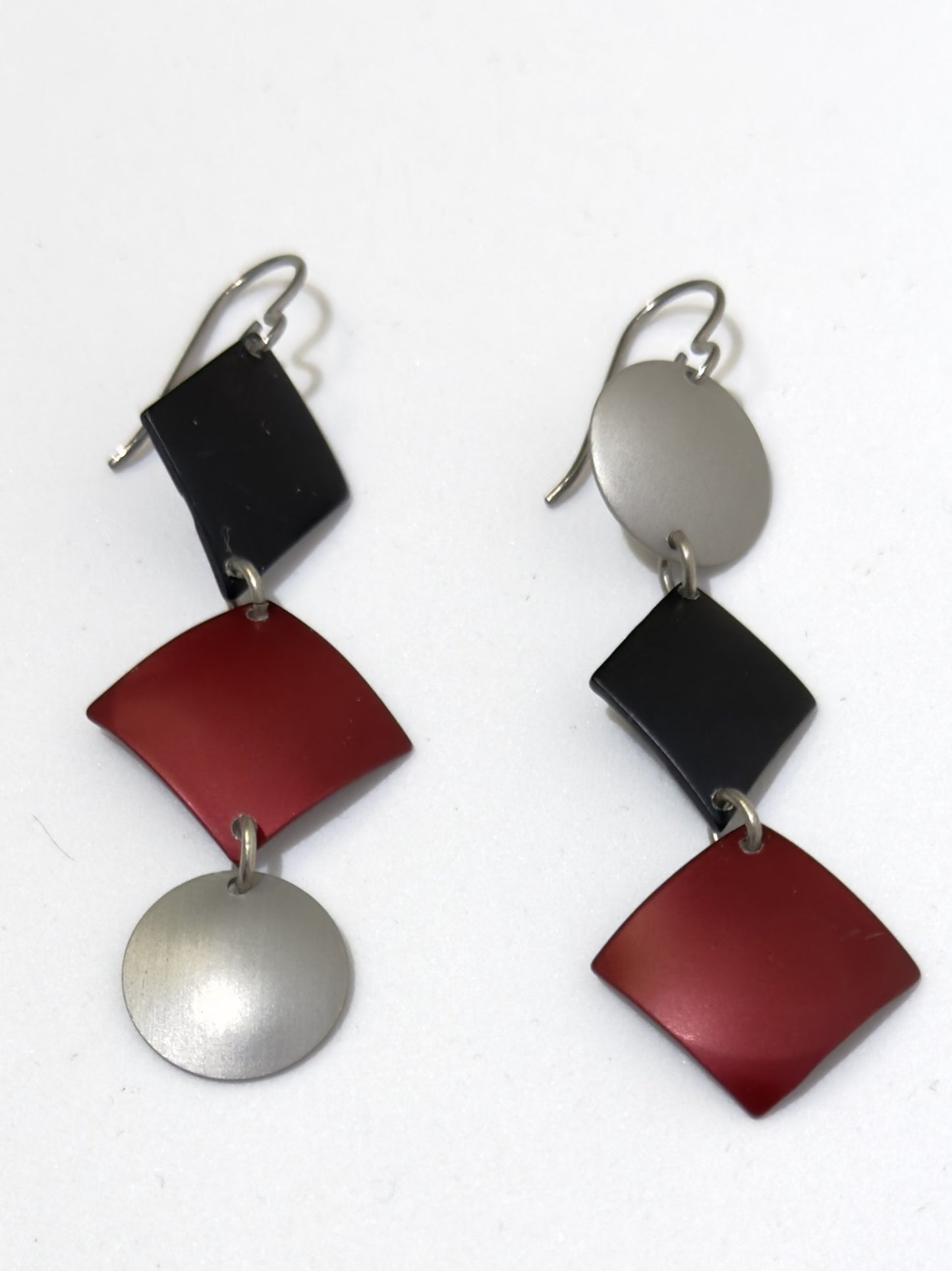 Q3 Art Inc. - Harley Earrings