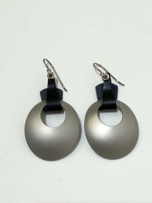 Q3 Art Inc. - Bounce Earrings
