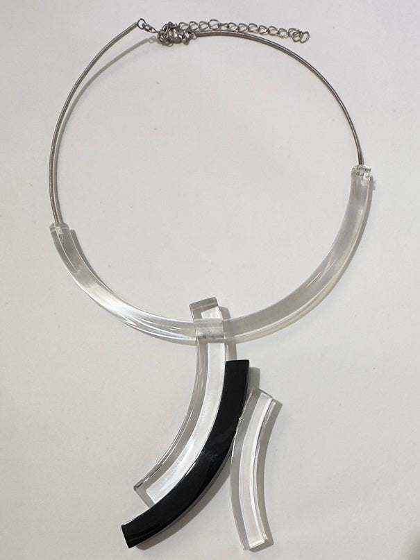 Laurent Guillot-Black/Lucite Chocker