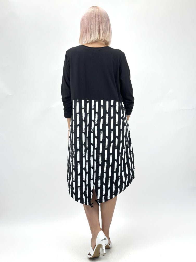 Tulip Clothing -  Kendra Dress in Black and White