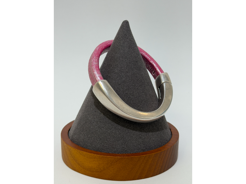 Detroit Wire Wear- Arena-S Metallic Fuchsia